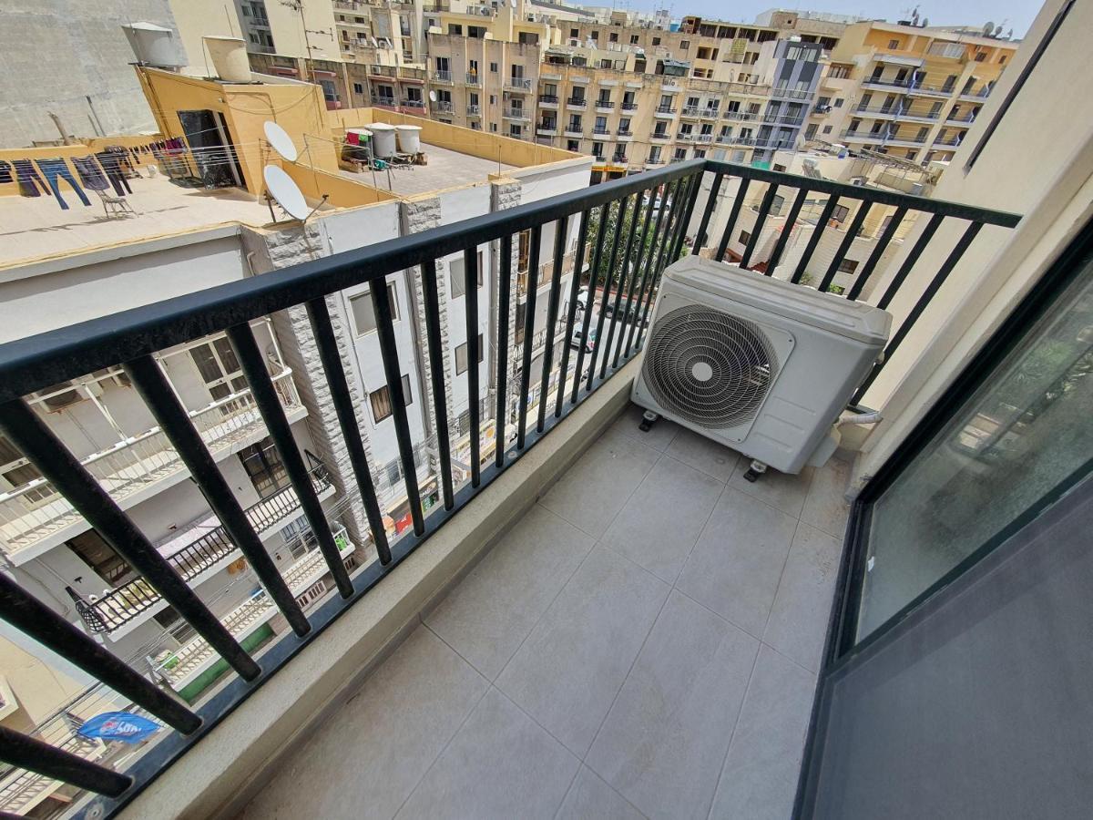 Pretty 2 Bedroom Apartment With Shared Pool 圣保罗湾城 外观 照片