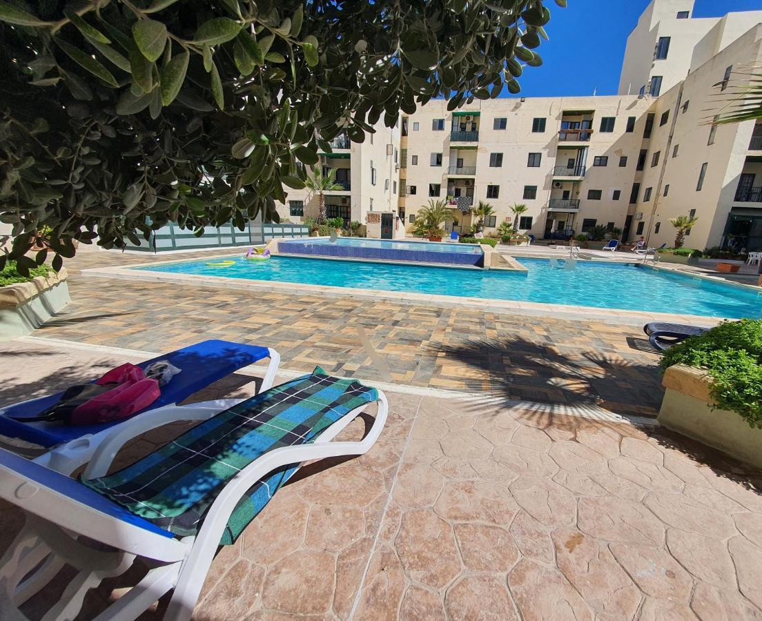 Pretty 2 Bedroom Apartment With Shared Pool 圣保罗湾城 外观 照片